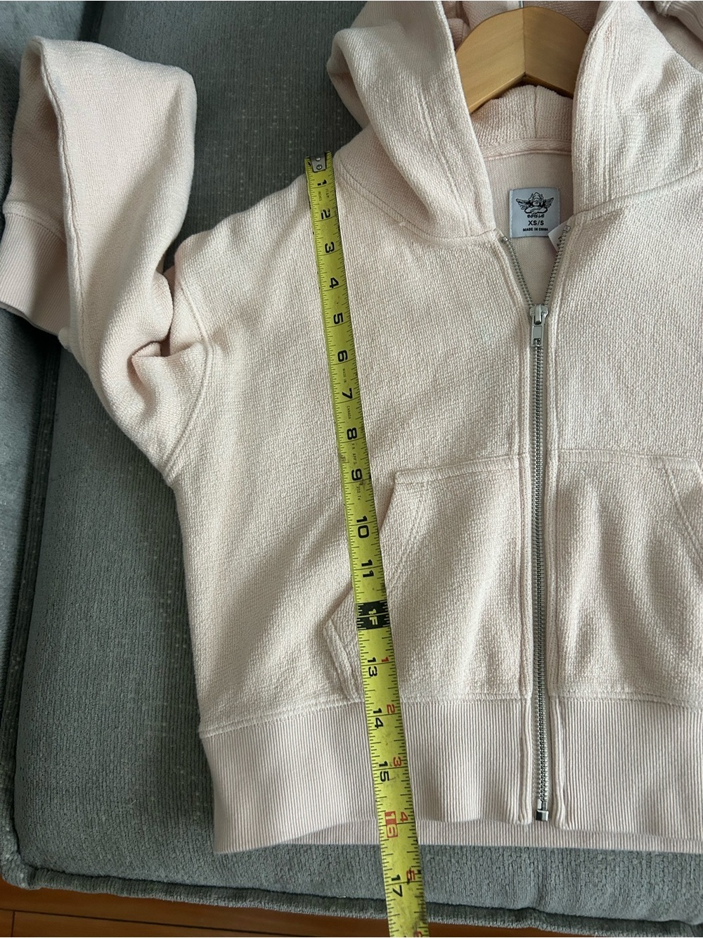 Boys Lie Word Tour Beige Cropped Hoddie XS - Picture 9 of 11